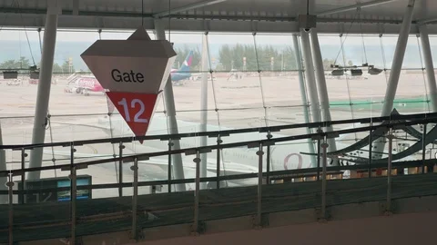 Airport Gate 12 View Stock-Footage 86217832