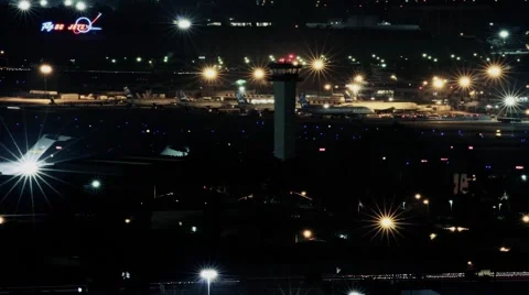 Airport at Night 動画素材 5165314