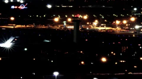 Airport at Night 動画素材 5165839