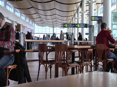 Airport Restaurant 스톡 동영상 82589519