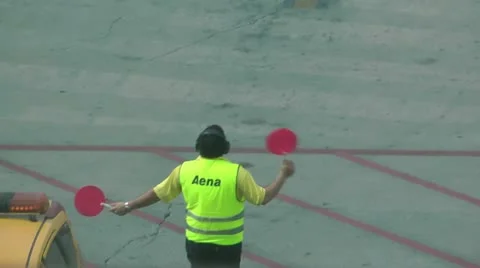 Airport  Worker Vídeo Stock 11161559