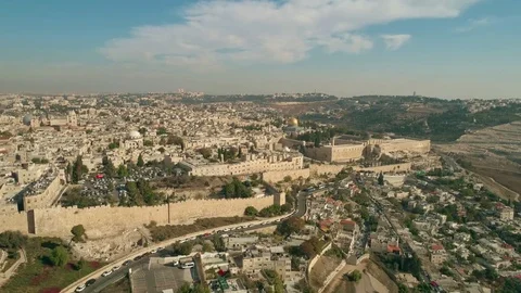 Al-Aqsa Mosque, also known as Al-Aqsa and Bayt al-Maqdis dome of the rock Vídeo Stock 83421872