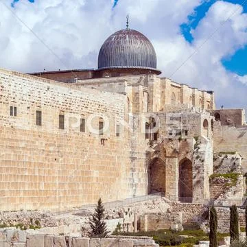 Al-Aqsa Mosque at Day, Jerusalem, Israel Stock Photos