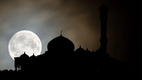 Al Zulfa Mosque or Royal Guards of Oman Mosque, Night with Full Moon and Clouds Stock Footage 112185397