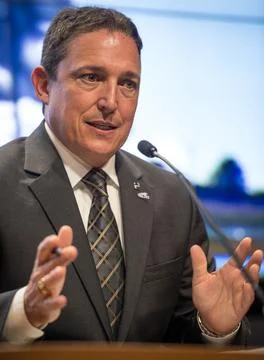 Alan Lindenmoyer, program manager, NASA's Commercial Crew and Cargo Program.. Fotos de archivo