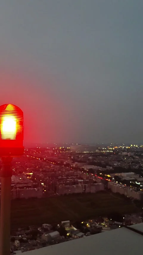 Alarm light for plain Stockbeeldmateriaal 219259488