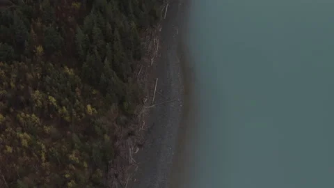 Alaska Lake Fall 05 Video stock 321705331