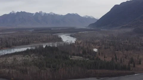Alaska River Fall 04 Video stock 321705651