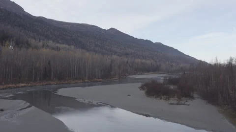 Alaska River Fall 06 Video stock 321705596