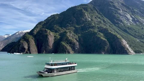 Alaska , ship against the backdrop of a beautiful mountain Stock Footage 244935087
