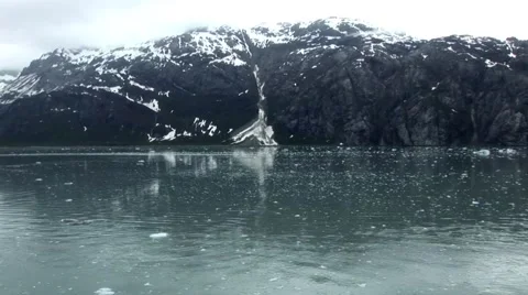 Alaskan ice Flow Video stock 57093097