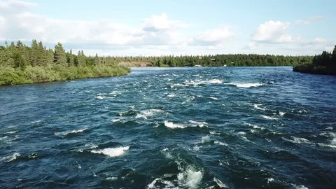 Alaskan River 库存影片 99789701