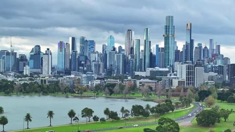 Albert Park Golf Course the lake and Melbourne CBD beyond Stock Footage 277965460