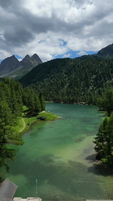 Albula Alps alpine Lai da Palpuogna lake Switzerland landscape outdoor nature 스톡 동영상 331346331