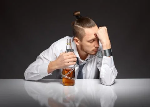 Alcohol dependence in men Foto stock