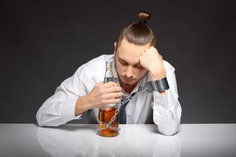 Alcohol dependence in men 스톡 사진