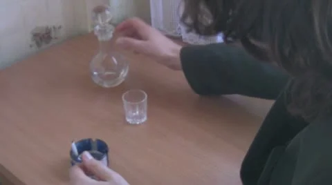 Alcoholic Vídeo Stock 10838737