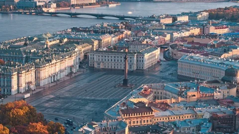 Alexander Column in Dvortsovaya Square Video stock 92157307