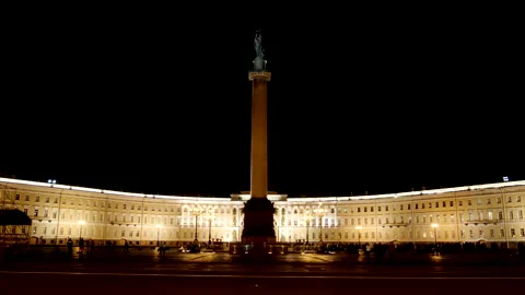 Alexander column, Palace Square and the General Staff in the night Vídeo Stock 154339871