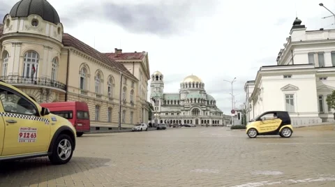 Alexander Nevsky Cathedral - Low Angle Stockbeeldmateriaal 65446424