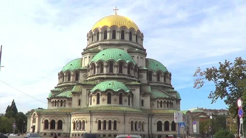 Alexander Nevsky cathedral in Sofia, Bulgaria. Stock Footage 304982395