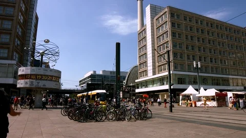 Alexanderplatz in Berlin Stock-Footage 71222533