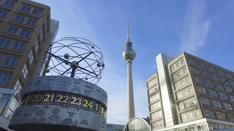 Alexanderplatz, Berlin, Germany. Stock-Footage 75013394