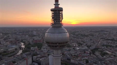 Alexanderplatz TV Tower Close Up View, Fernsehturm at Sunset Time in Berlin City Stock-Footage 311929333