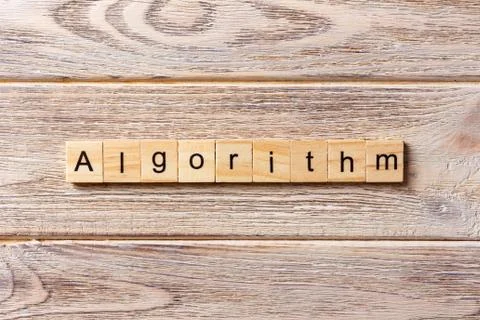 Algorithm word written on wood block. Algorithm text on table, concept Stockfoto's