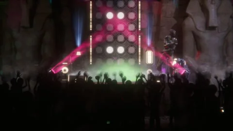 Alien queen mummy performs rock concert in an ancient temple Video stock 293998382