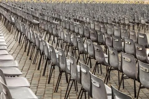 The aligned chairs Stock-Fotos