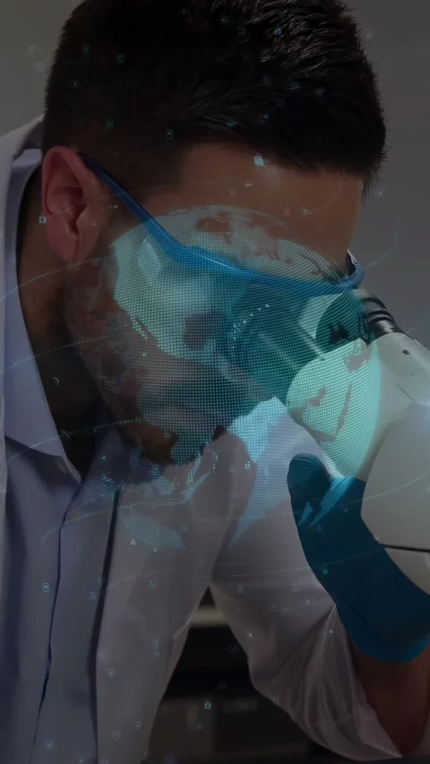 Aligning eyepiece, scientist peering into microscope at lab, adjusting focus 库存影片 334598393