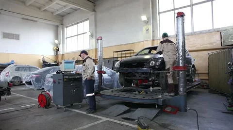 Alignment of the car body Stock Footage 48844109