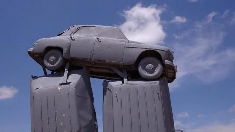 ALLIANCE, NE - JULY 15: Stack of cars on top of one another at Carhenge 库存照片