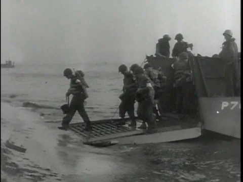 Allied troops, including soldiers commanded by General Alexander McCarrell Video stock 75282239