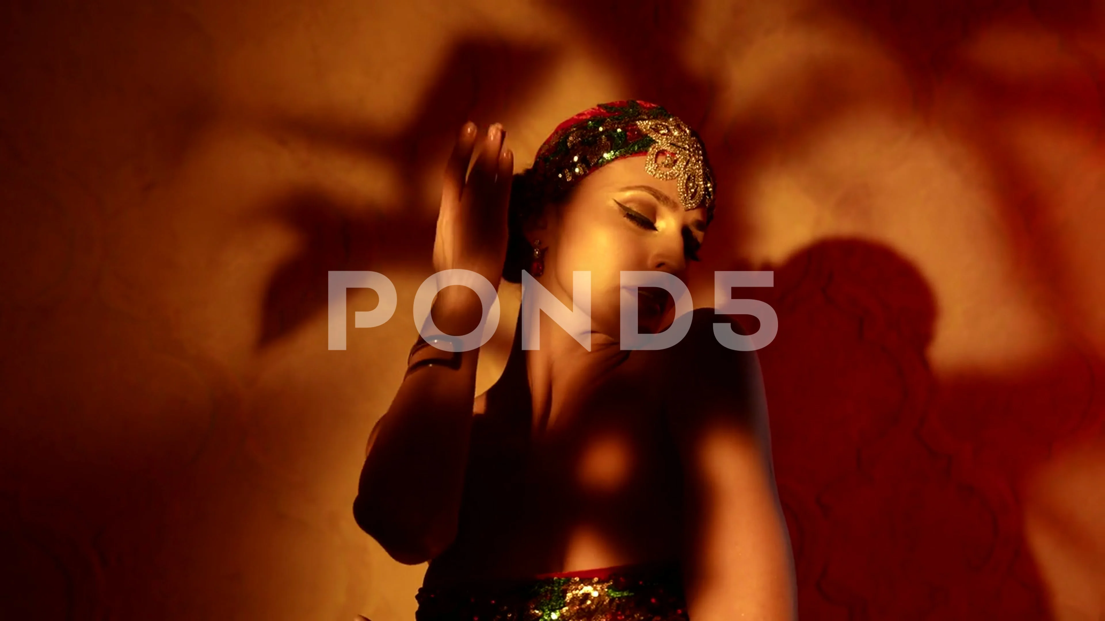 sexy arabic clothes Yomorio Vintage Princess Costume Arabian Erotic Lingerie Set Sexy Band –  YOMORIO