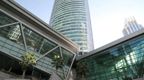 Almas Tower, Dubai Multi Commodities Centre, Jumeirah Lakes Towers, UAE Stock Footage 62640309