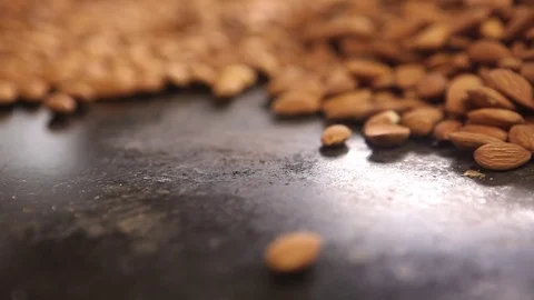 Almonds close up Vídeos de archivo 77046296