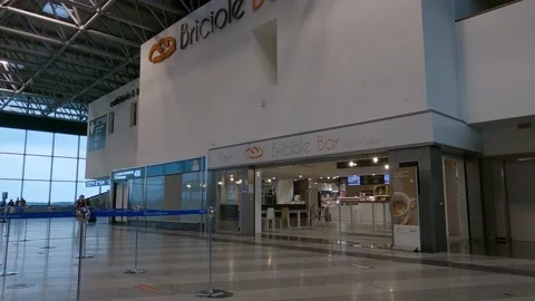 Almost empty bar at Milan Malpensa airport, due to Covid19 Stock Footage 154347979
