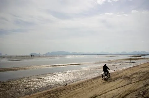 Alone bicycle on beach Foto stock