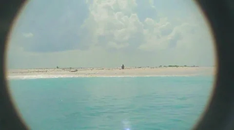 Alone in the island Video stock 23444835