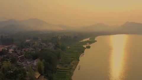 Along Meakong11 Video stock 252865073