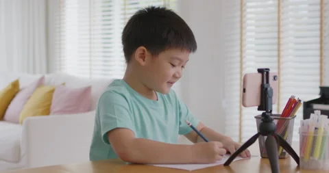 Alpha little kid child call record blog showing art coloring on paper. 스톡 동영상 170978227