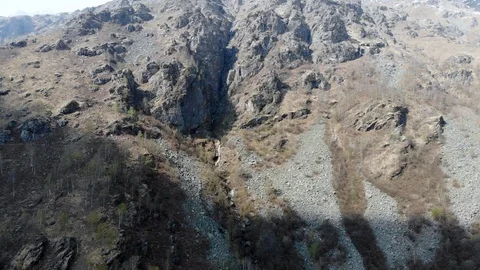 Alpi con cascata 動画素材 89305562