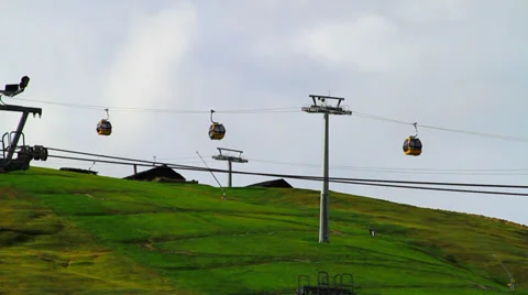 Alpine Cable Car Stock-Footage 31748280