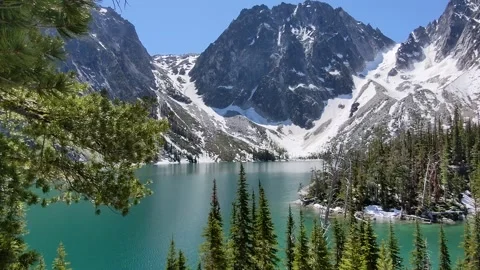 Alpine lake Video stock 318557579