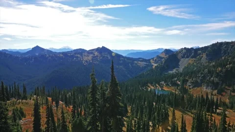 Alpine Landscape View of Sheep Lake and Sourdough Gap Trail in Mount Rainier Nat Stock-Footage 332140598