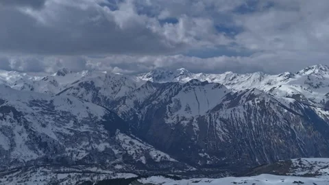 Alpine Panorama Hyperlapse Winter 4K 動画素材 335660982