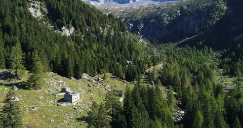 Alpine valley from drone Video stock 95929211