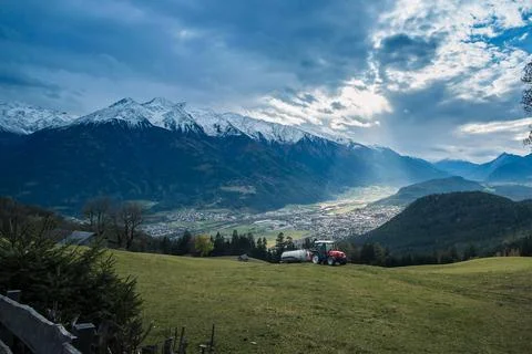 Alpine Valley panorama Stockfoto's